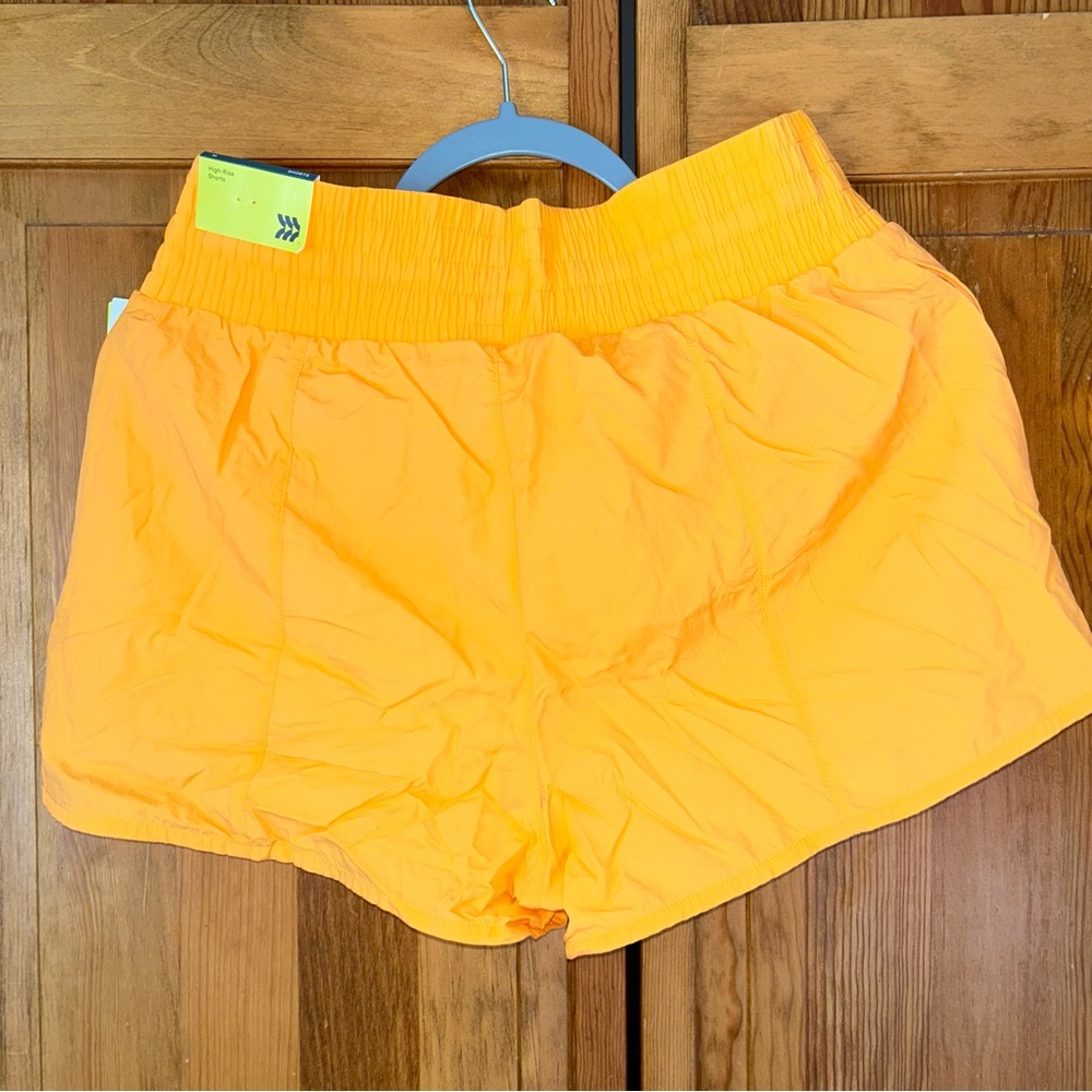 High Rise Running Shorts - Picture 5 of 5